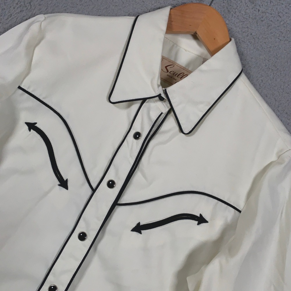 Scully Western Shirt Women's Medium M White Black Piping Pearl Snaps Embroidered